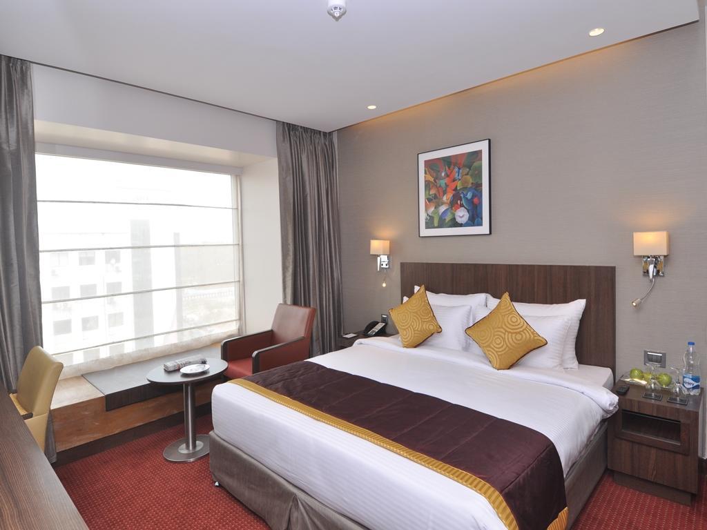 Hotel Fidalgo Pune Exterior photo